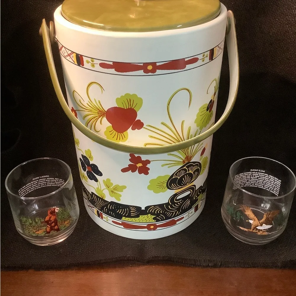 Chinoiserie Vintage Ice Bucket Tall Vinyl & Acrylic Handle